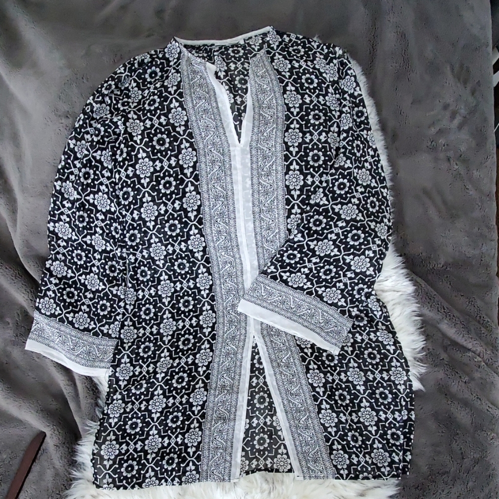 2/$15 Sheer Tunic V neck dress medium